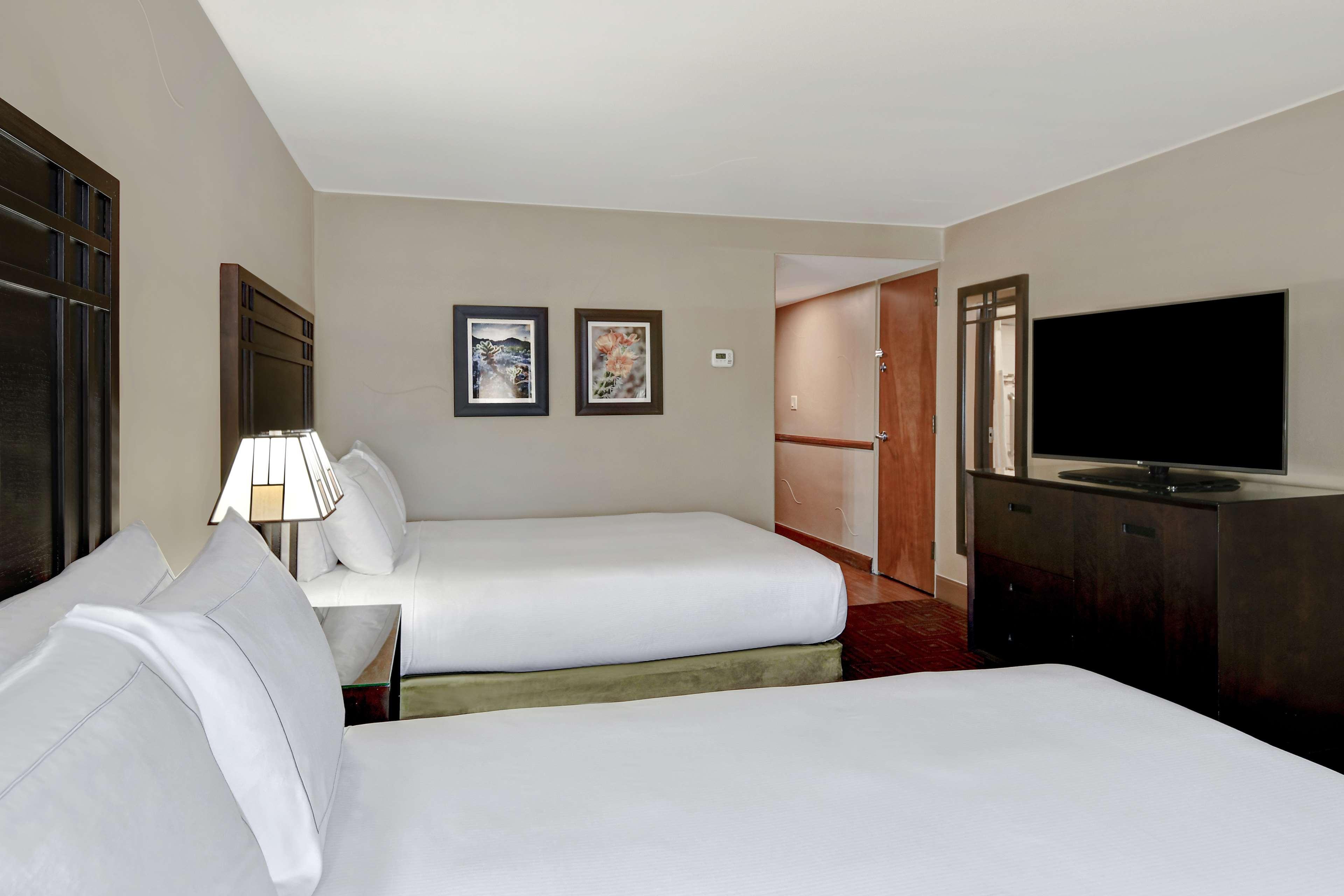 Doubletree By Hilton Phoenix- Tempe Exteriör bild