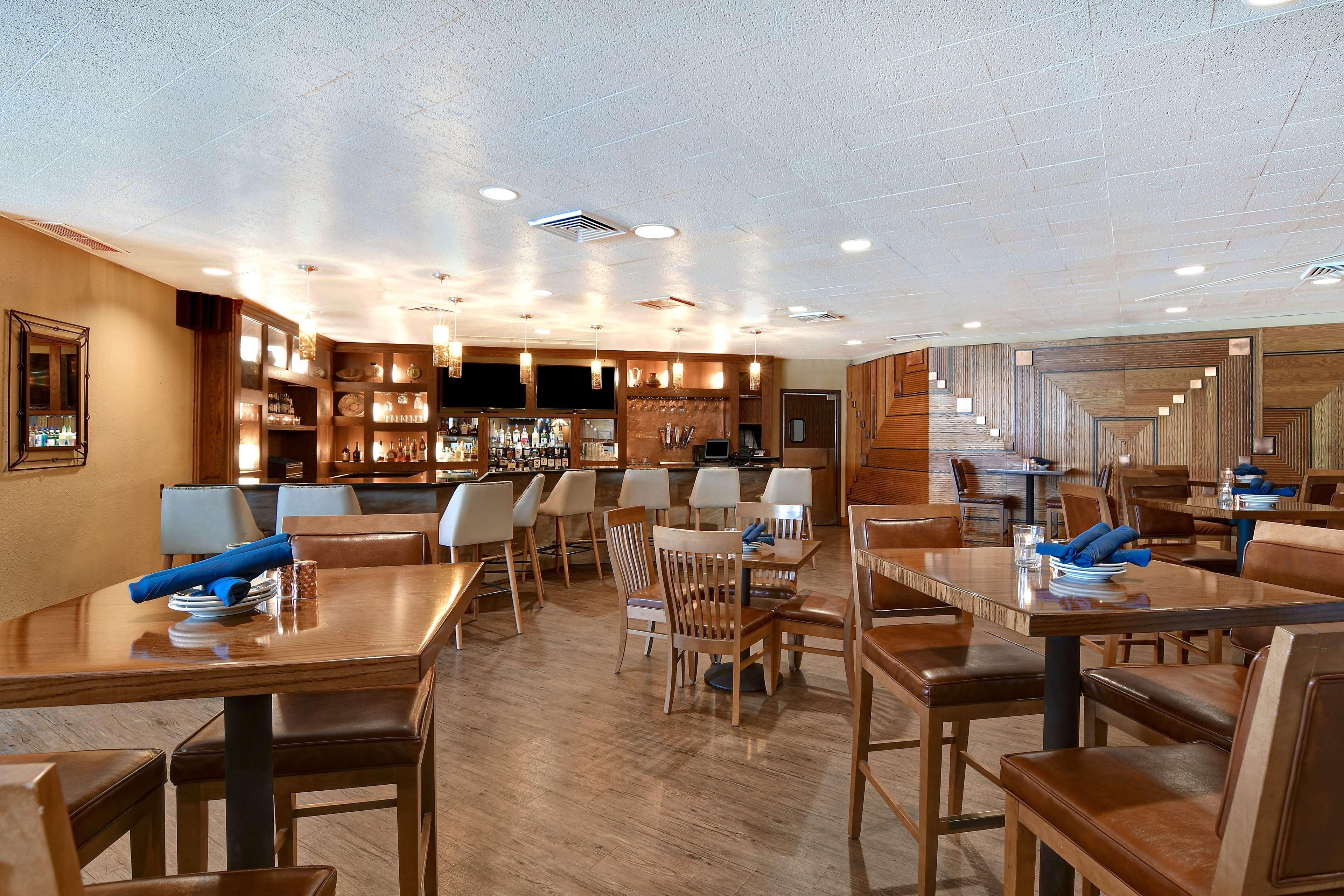 Doubletree By Hilton Phoenix- Tempe Exteriör bild