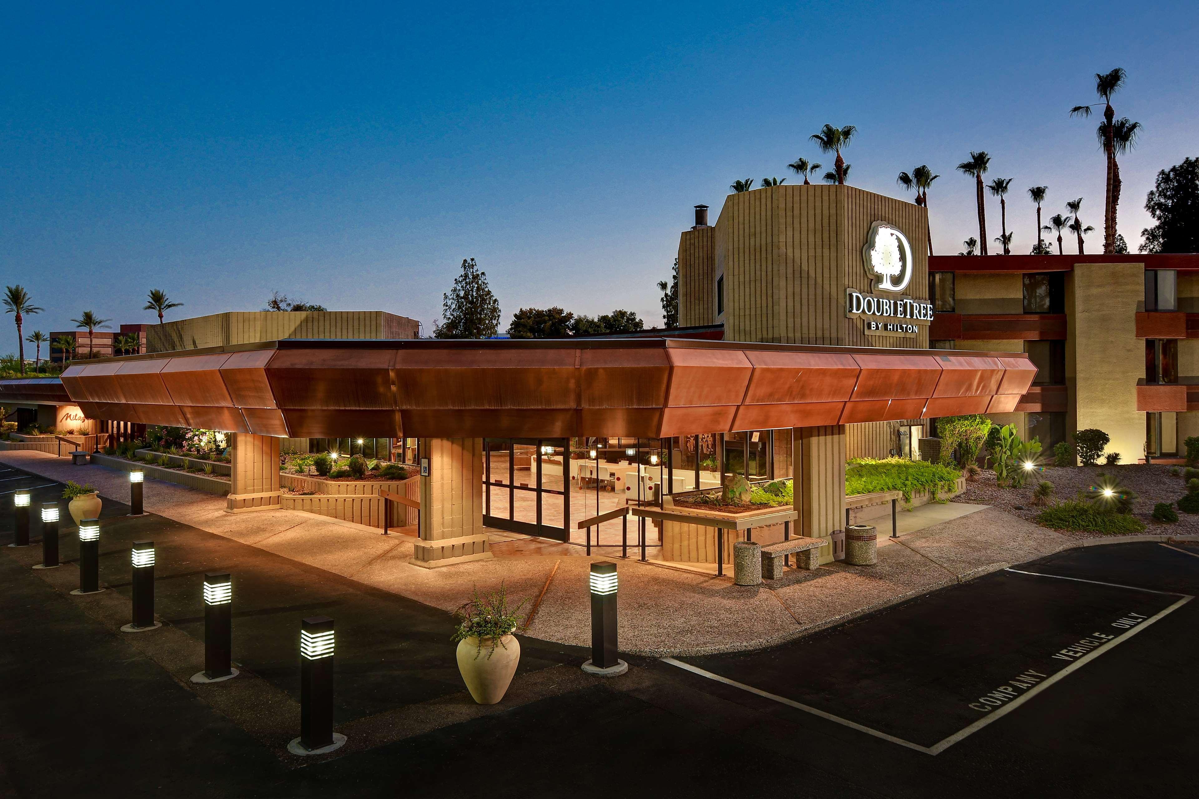 Doubletree By Hilton Phoenix- Tempe Exteriör bild