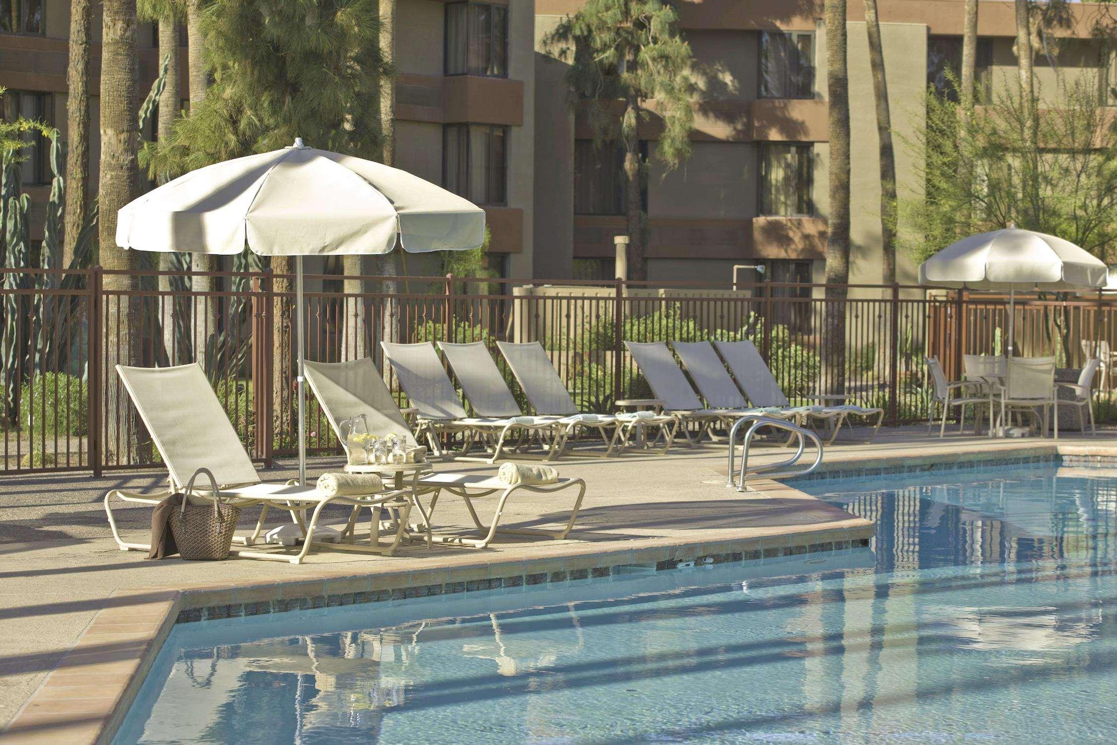 Doubletree By Hilton Phoenix- Tempe Exteriör bild