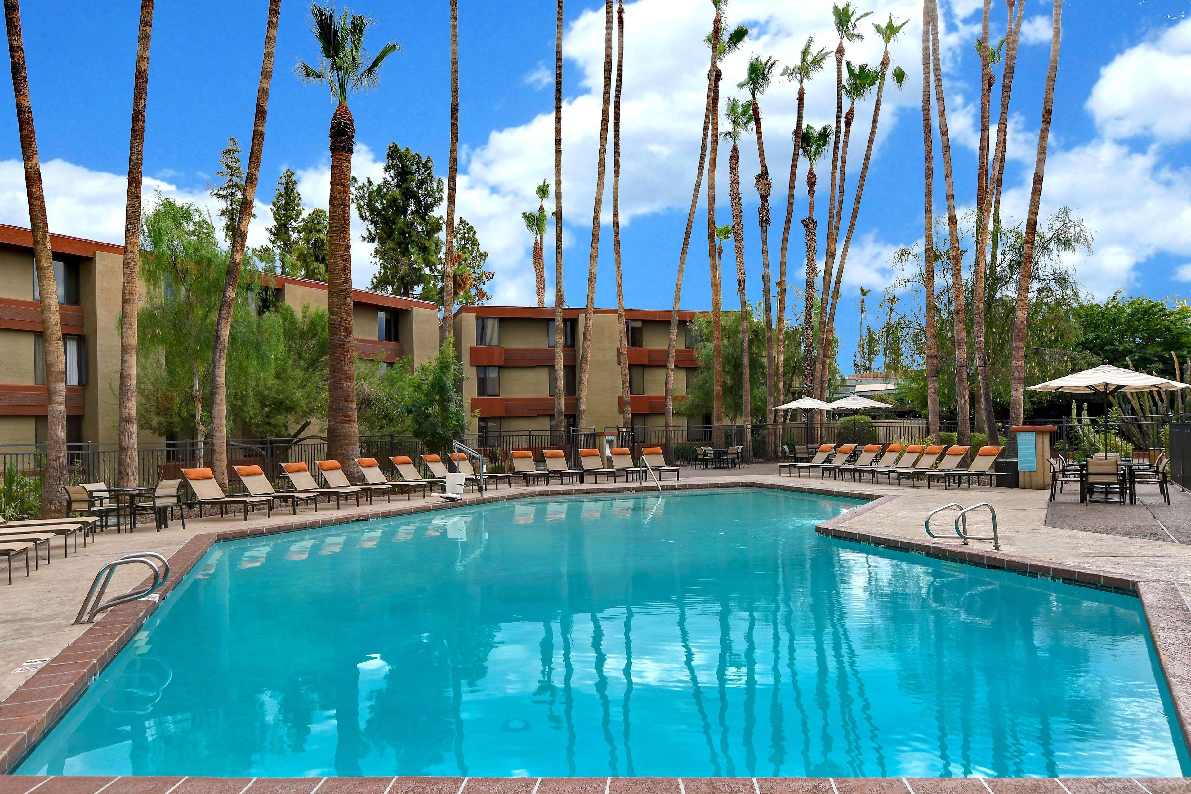 Doubletree By Hilton Phoenix- Tempe Exteriör bild