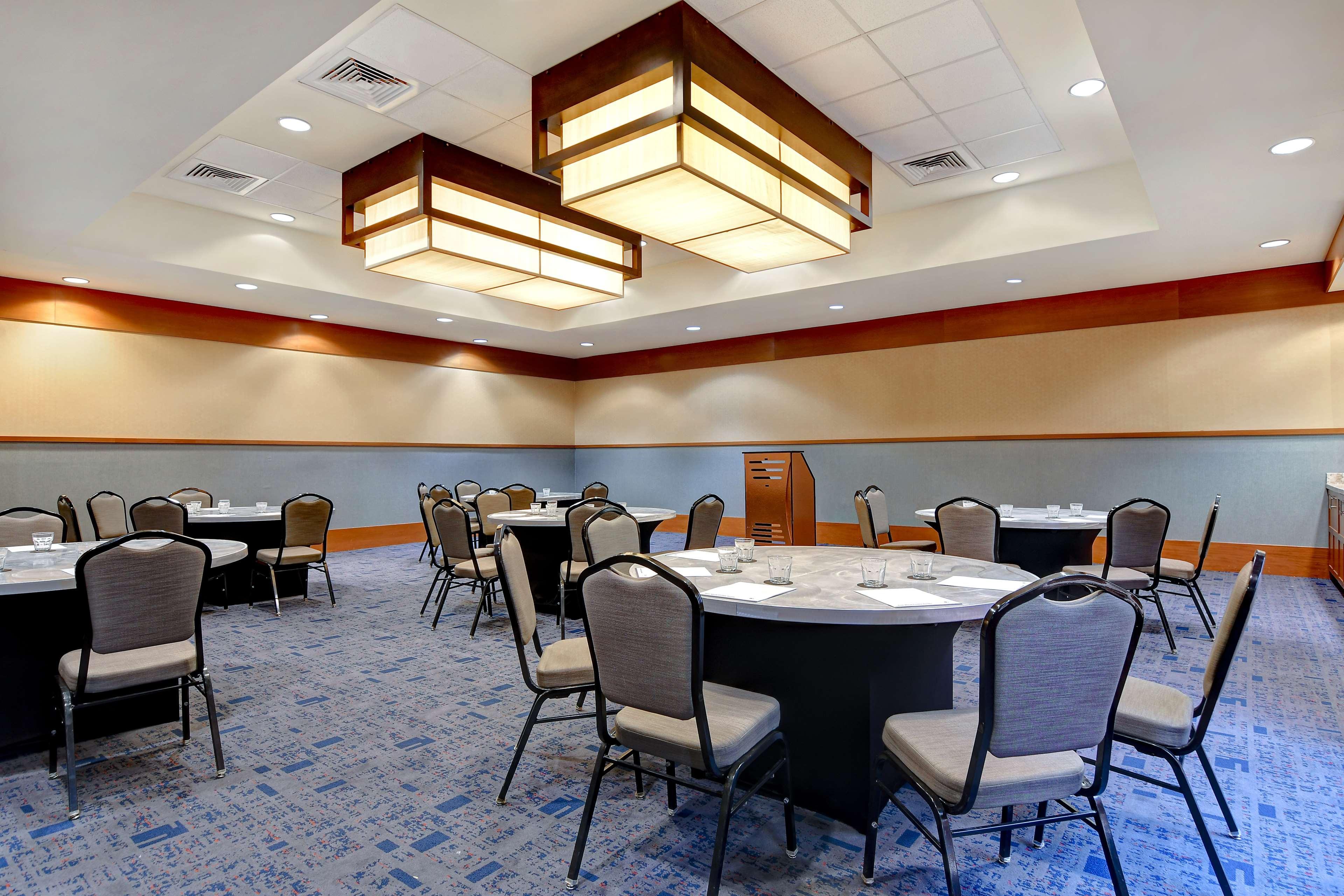 Doubletree By Hilton Phoenix- Tempe Exteriör bild