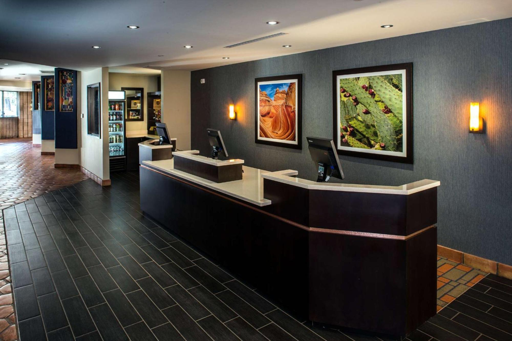 Doubletree By Hilton Phoenix- Tempe Exteriör bild